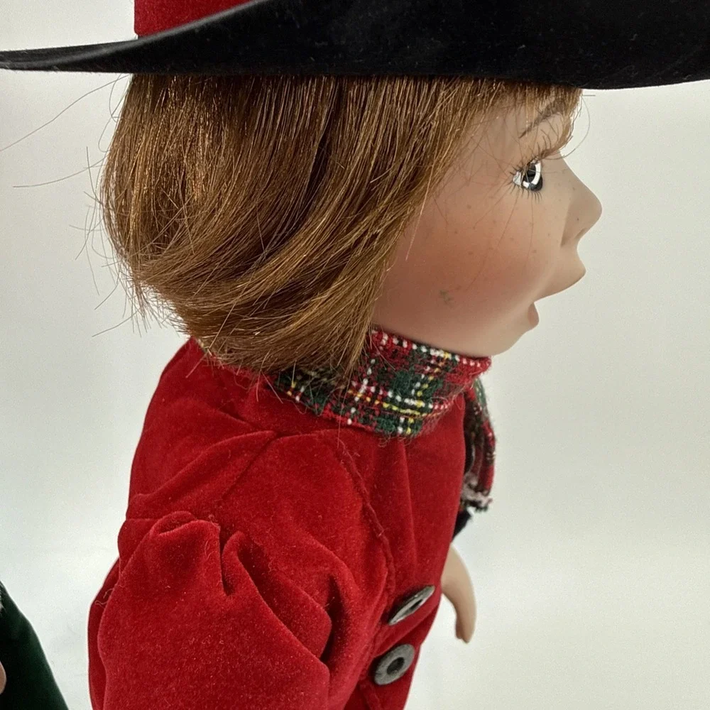 Christmas Carolers Boy & Girl Dolls 14